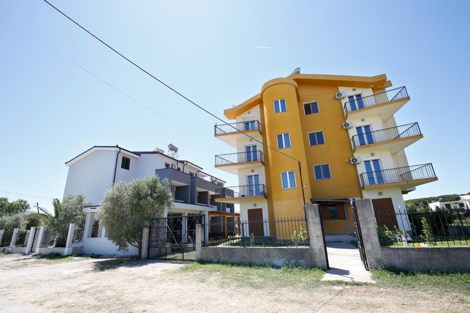 Hotelgodini Golem  Exteriér fotografie